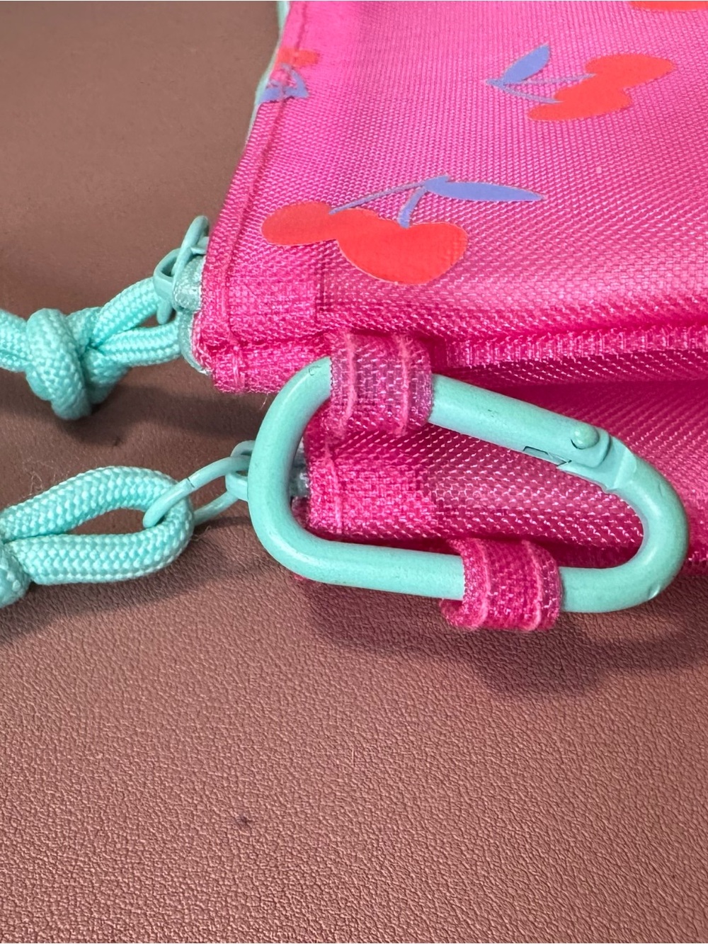 Mesh 2 Pouch with Mint Hardware